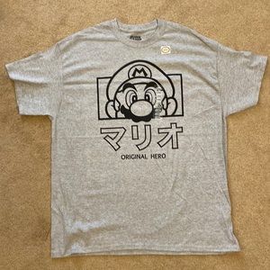 NWT Super Mario Original Hero T-shirt. Size XL - Gray/black